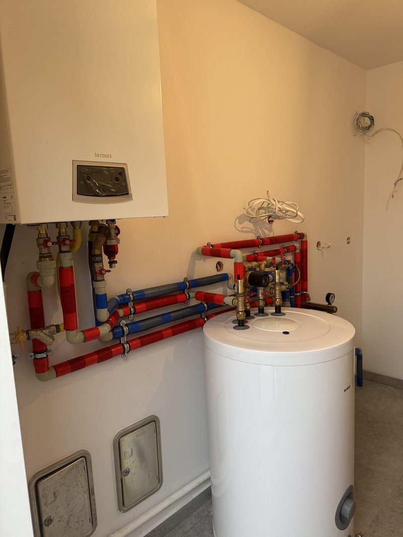 Piec gazowy Termet z zasobnikiem ciepłej wody — montaż instalacji, HYDRO-GER Łódź